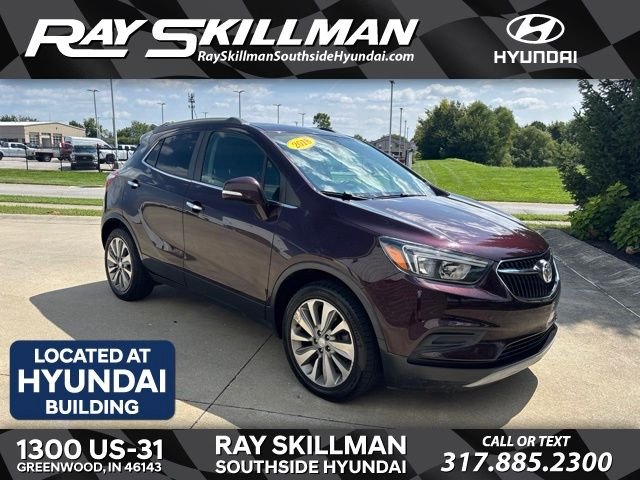 Used 2018 Red Buick Preferred image 1