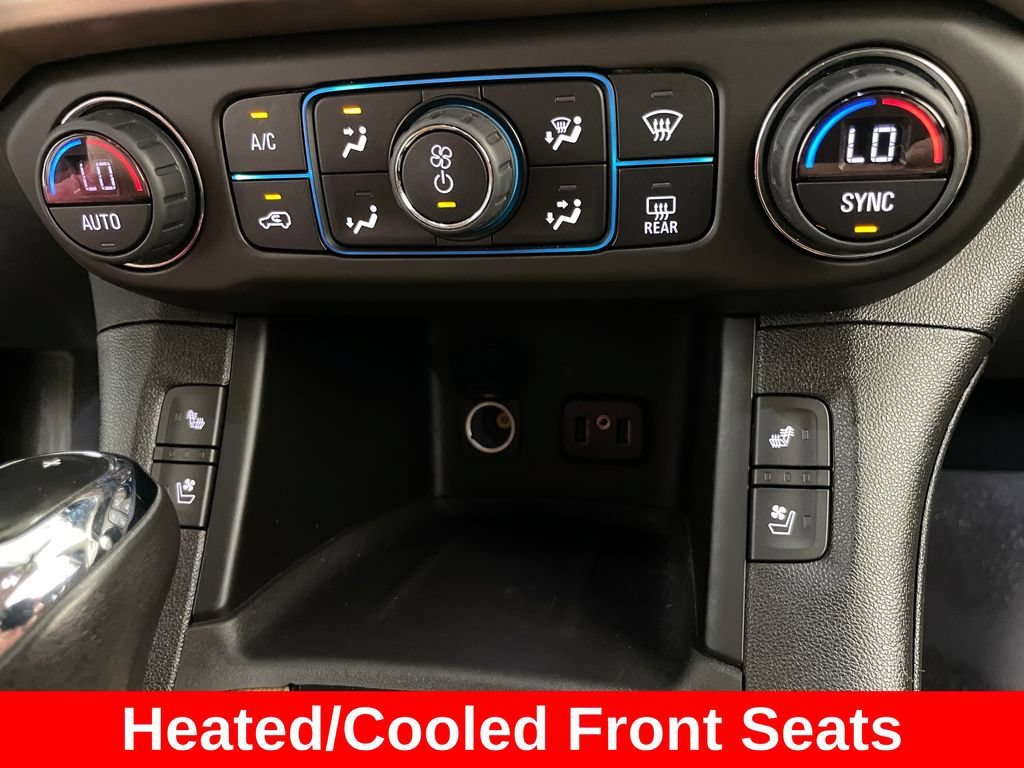 2018 GMC Acadia Denali - Photo 11