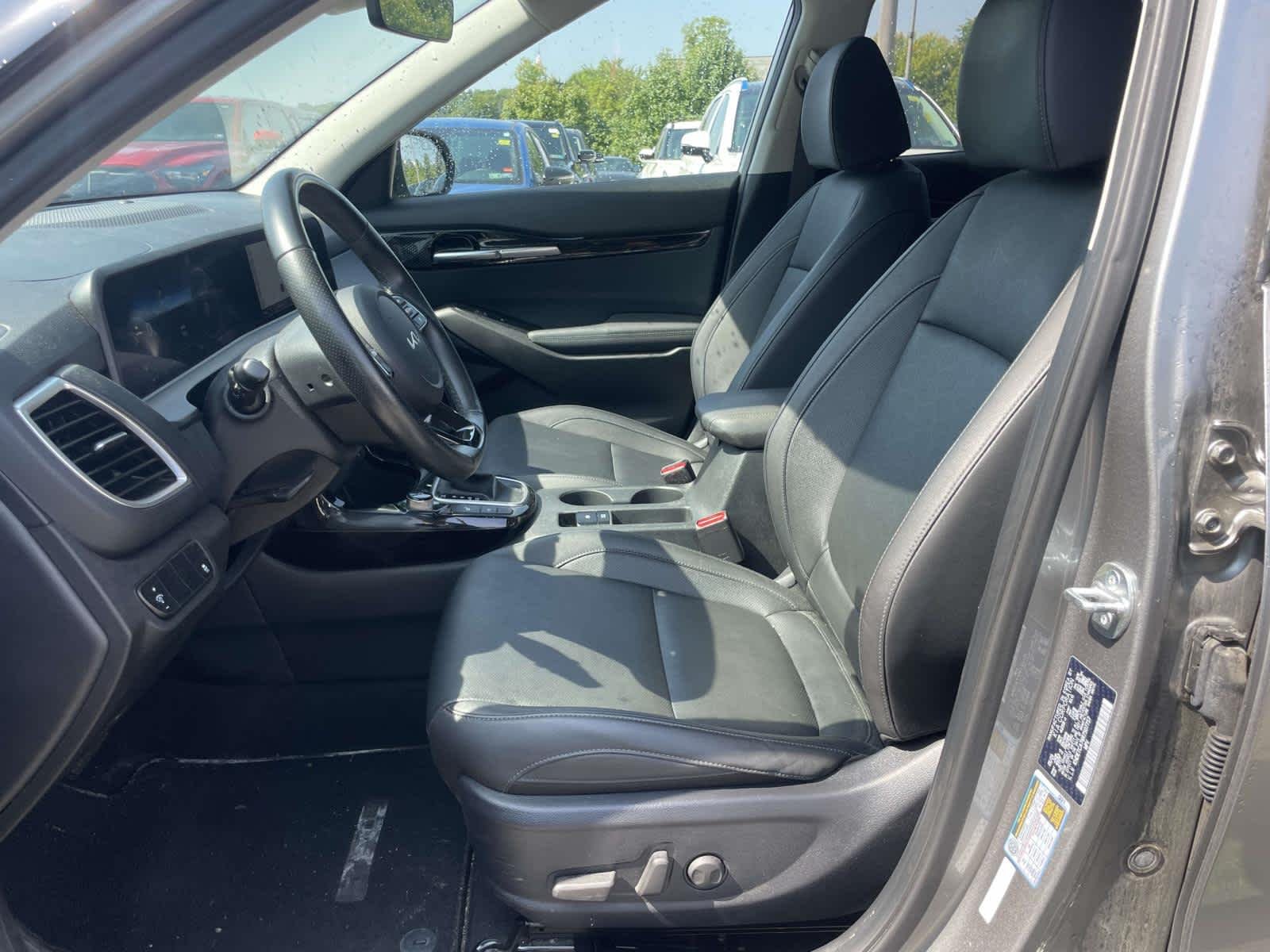 Certified Used 2024 Steel Gray Kia SX image 20