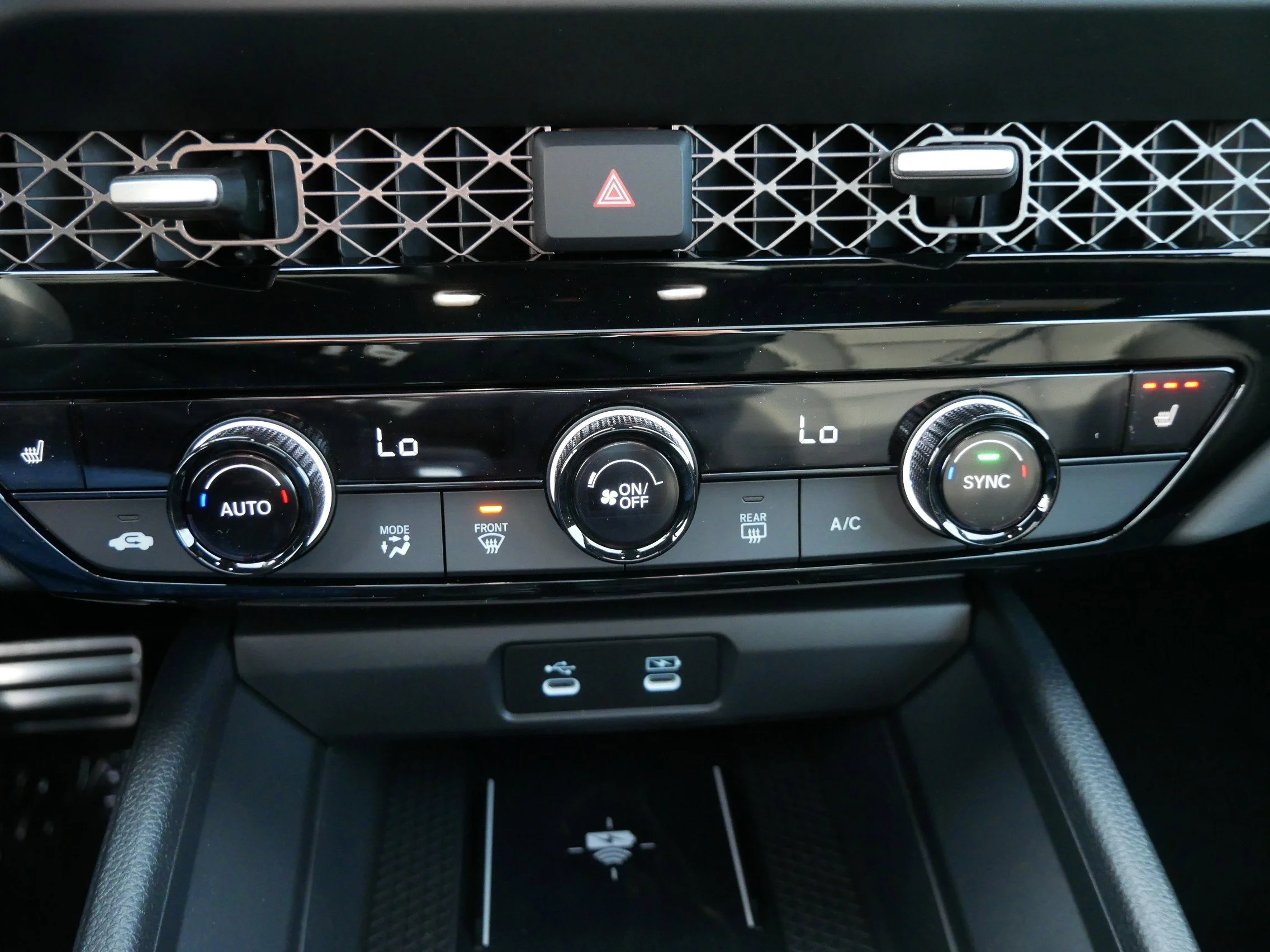New 2026 Urban Gray Pearl Honda Sport-L image 19