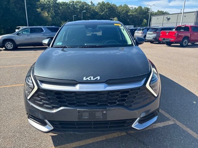 Used 2024 Gravity Gray Kia LX image 8