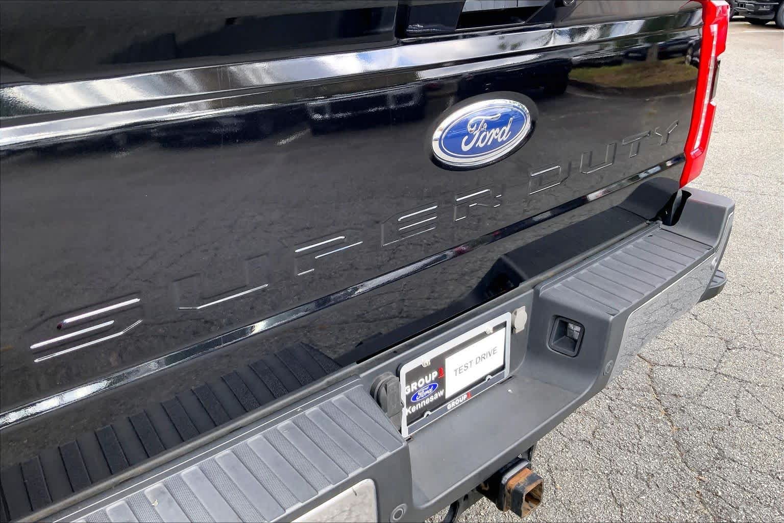 Used 2024 Agate Black Ford LARIAT image 30