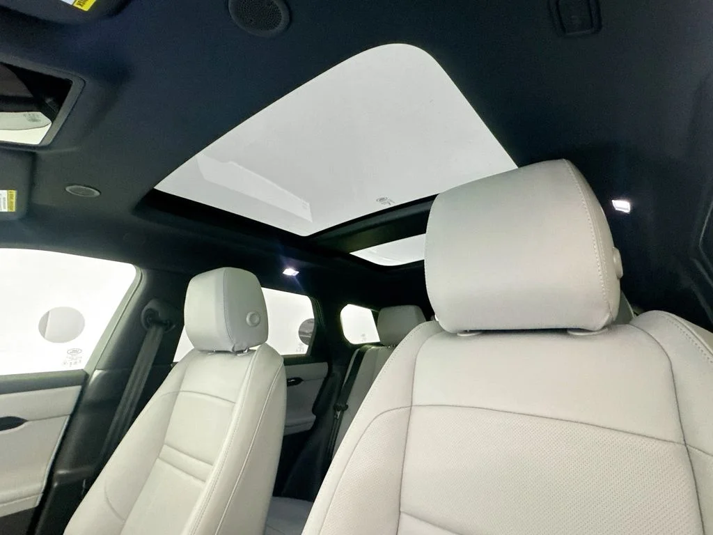 New 2026 Fuji White Land Rover Core S image 21