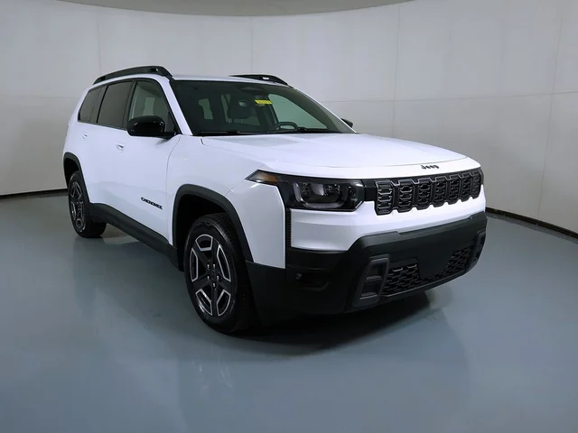 2026 Jeep Cherokee Laredo