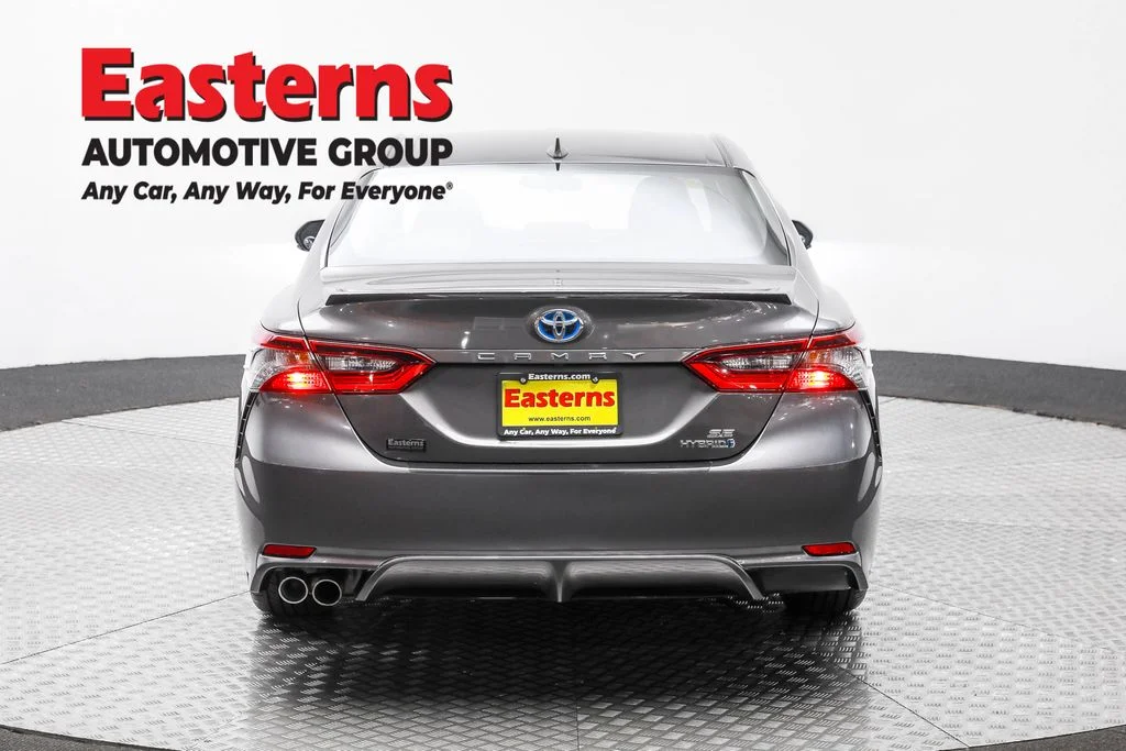 Used 2023 Gray Toyota SE image 6