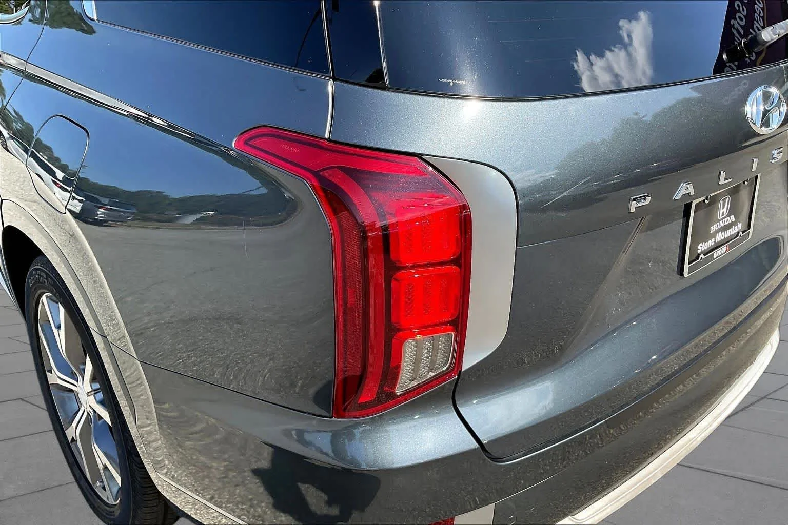 Used 2022 Steel Graphite Hyundai Limited image 55