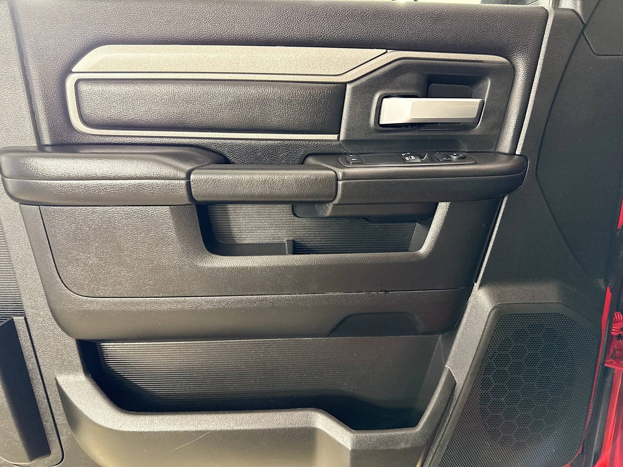 Used 2019  Ram Tradesman image 19