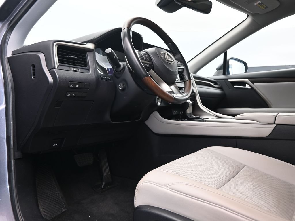 2022 Lexus RX 350 - Photo 11