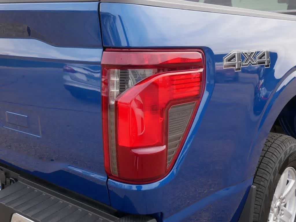 2025 Ford F-150 XL - Photo 11