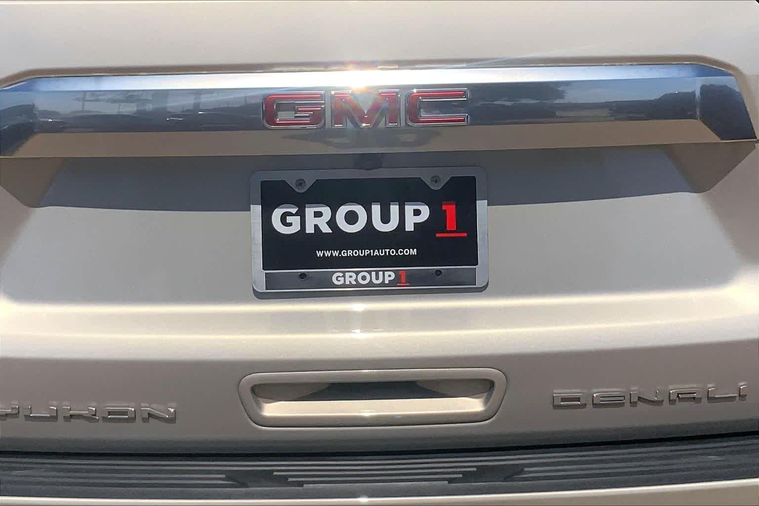 Used 2023 Pearl Beige Metallic GMC Denali image 31