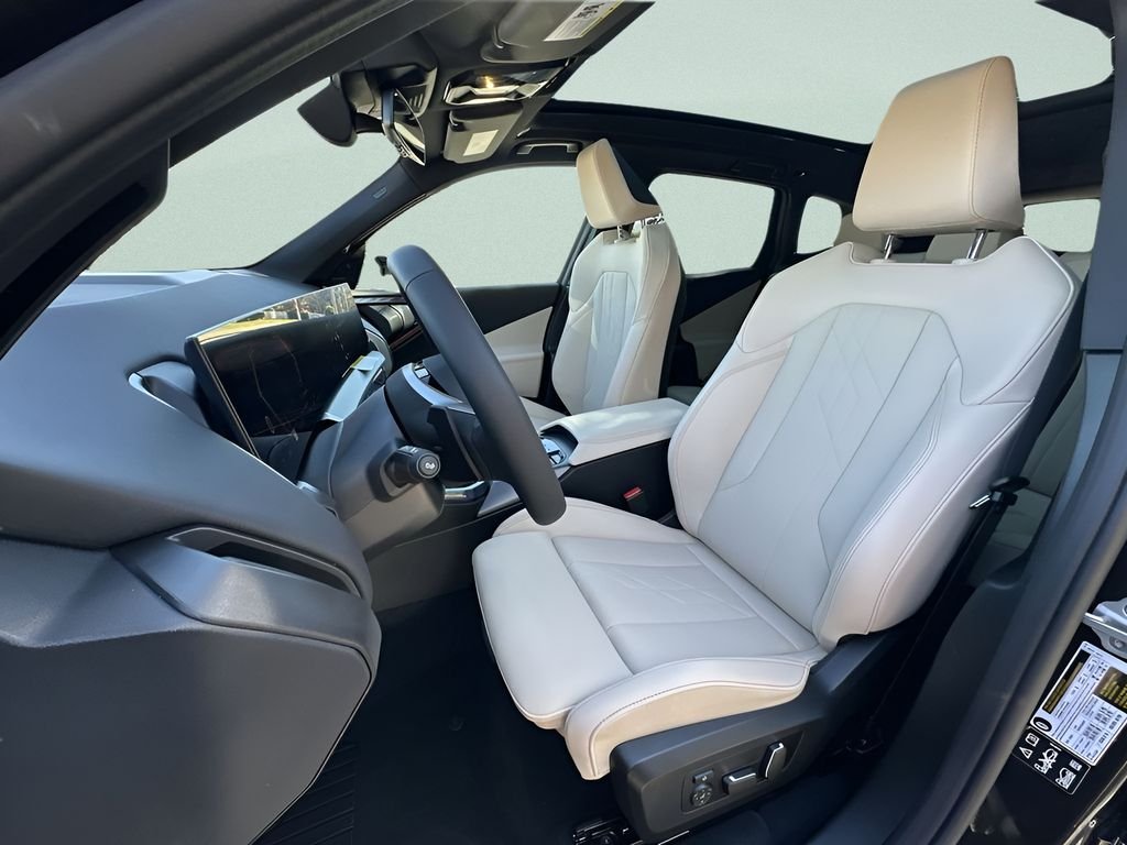 2026 BMW X3 30 - Photo 13