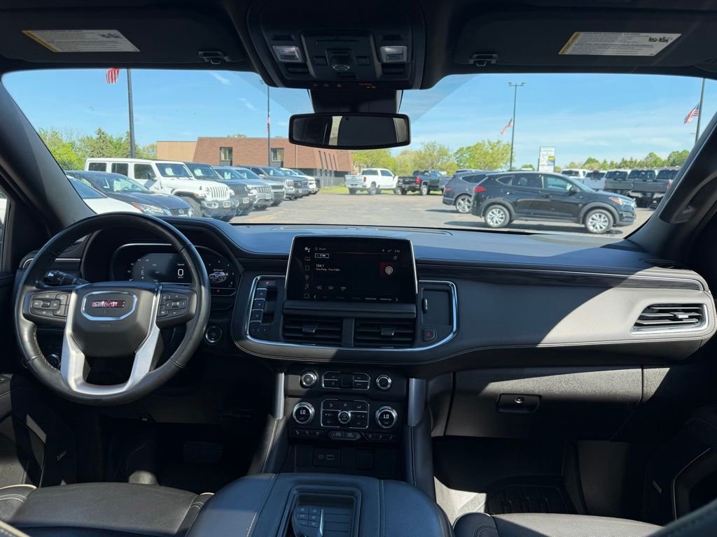 Used 2023  GMC SLT image 35