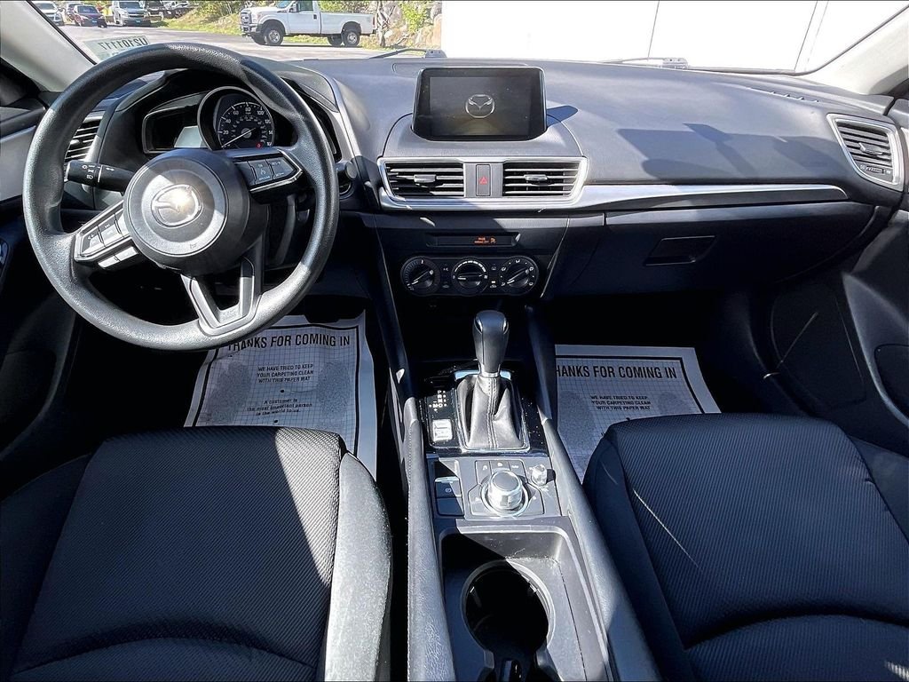 Used 2017 Sonic Silver Metallic Mazda Sport image 21