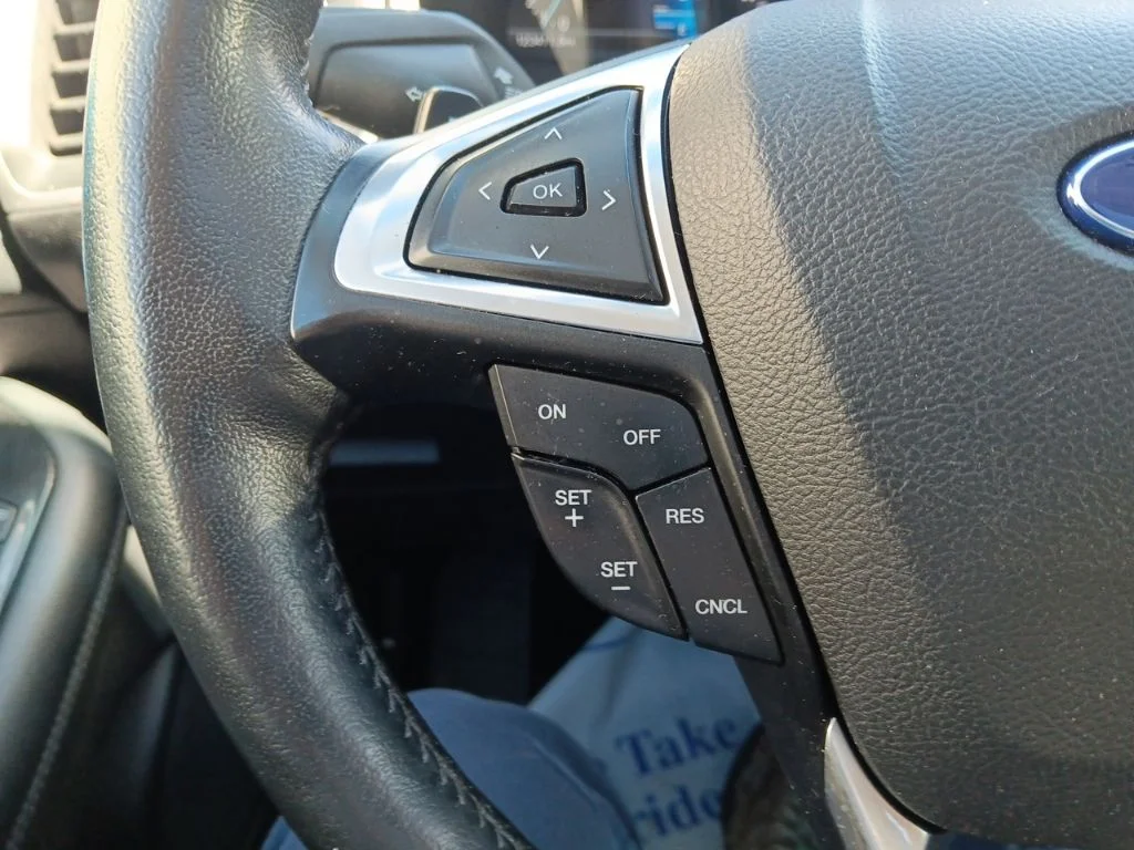 Used 2016 Electric Spice Metallic Ford SEL image 20