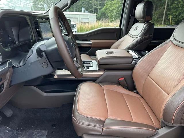 New 2026 Star White Metallic Tri-Coat Ford King Ranch® image 15