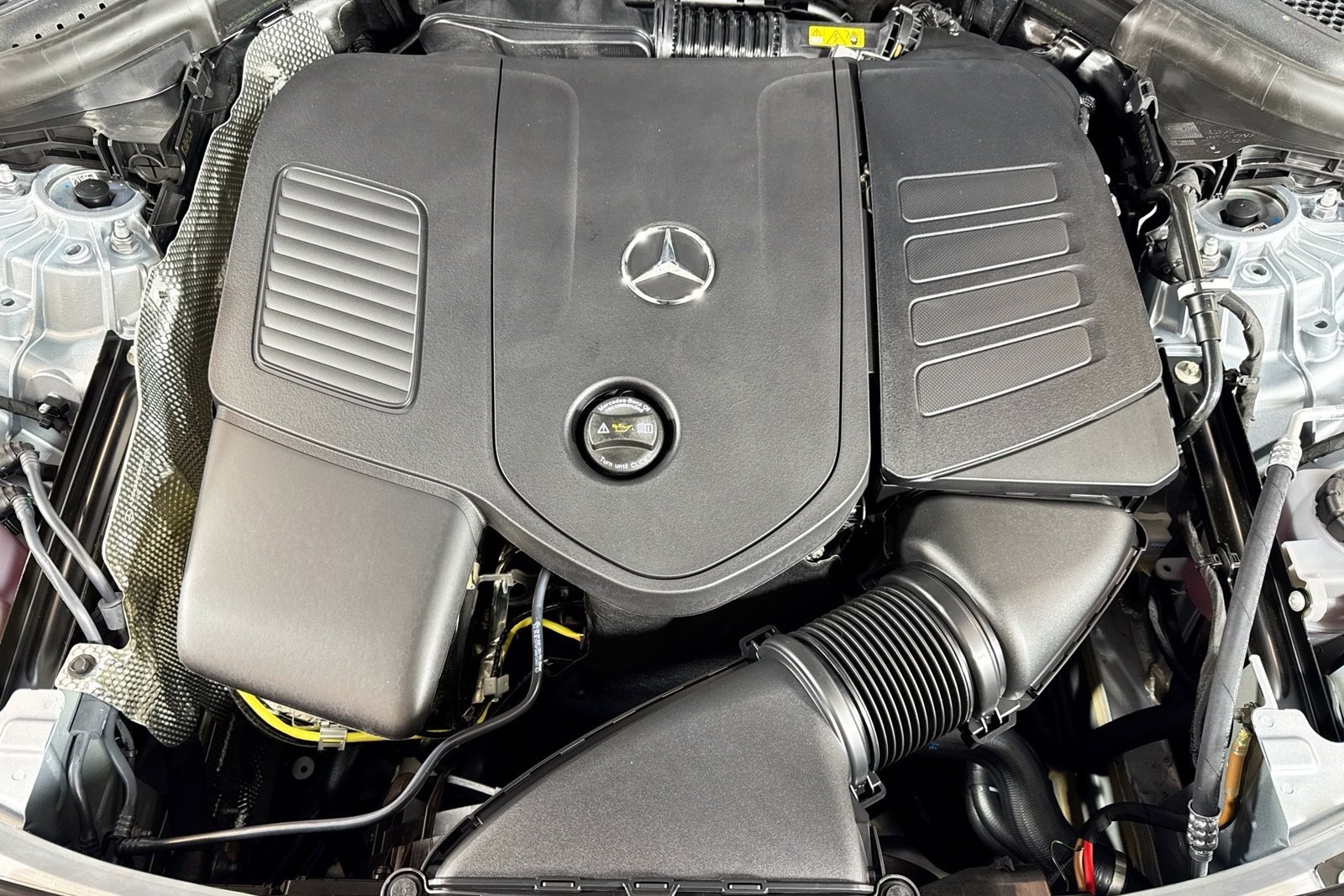 New 2026 Cirrus Silver Metallic Mercedes-Benz GLC 300 image 28