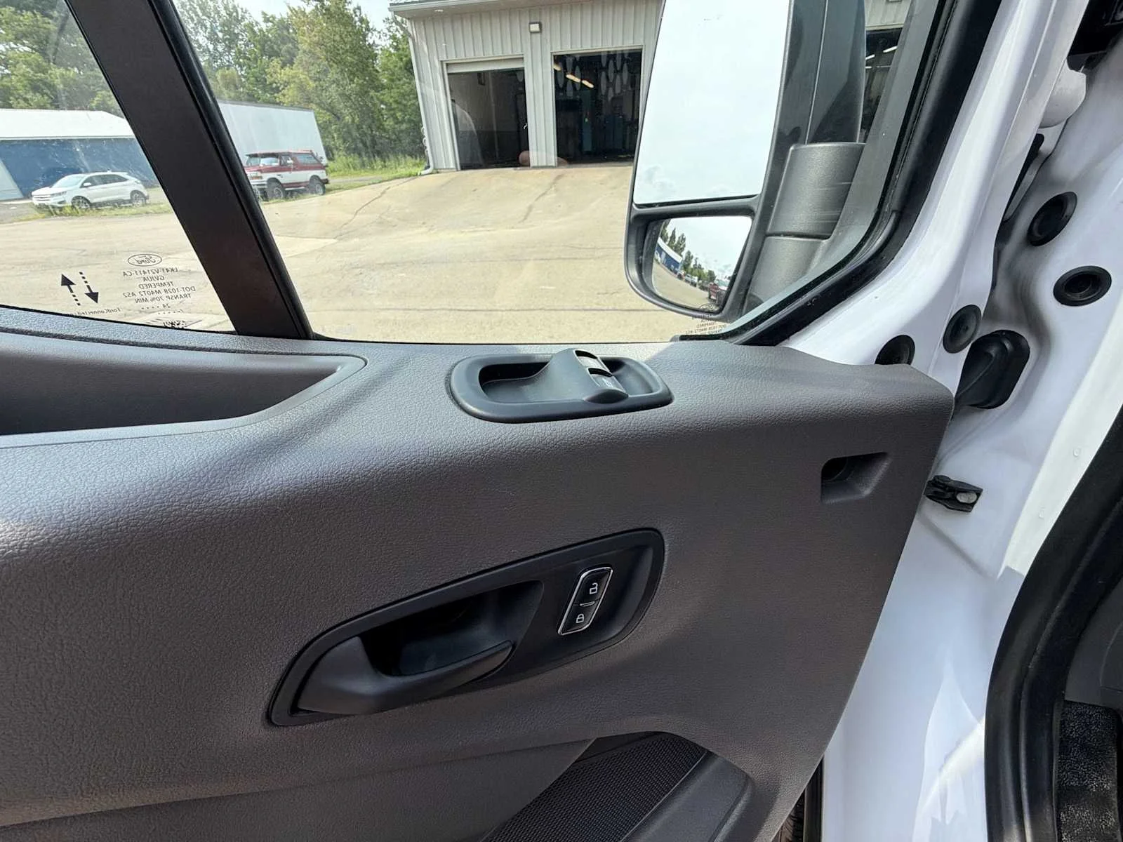 Used 2025 Oxford White Ford  image 15