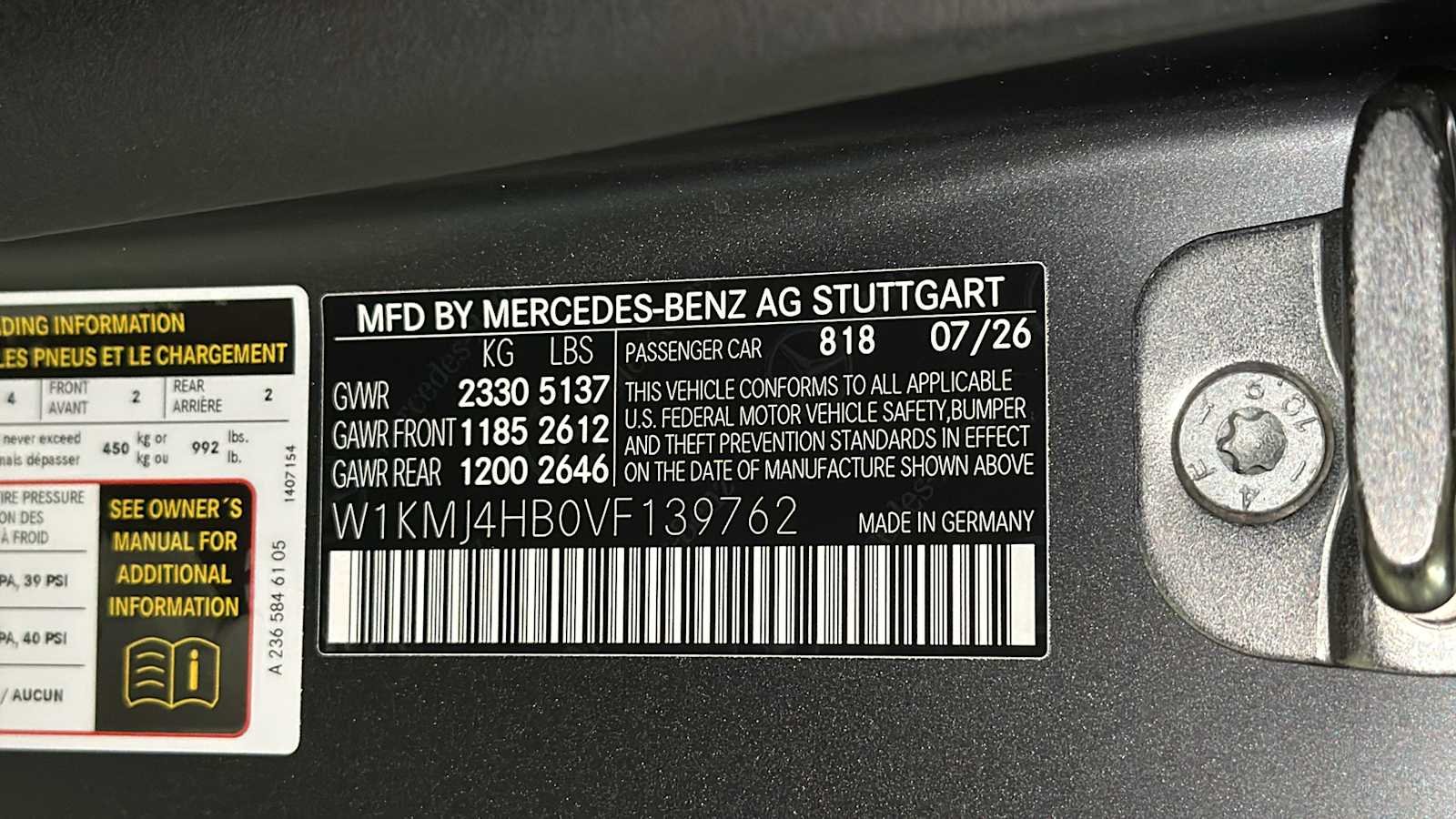 New 2027 MANUFAKTUR exclusive graphite grey magno Mercedes-Benz CLE 300 image 13