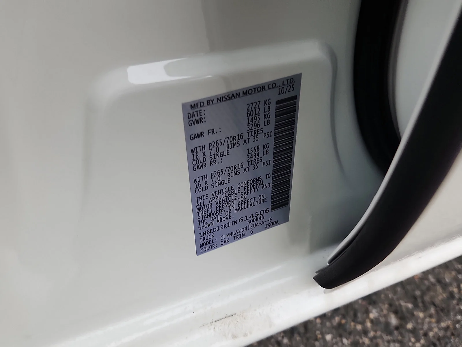 New 2026 Glacier White Nissan Crew Cab S image 16