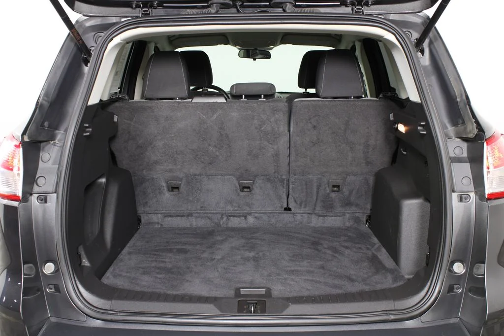 Used 2015 Gray Ford SE image 7