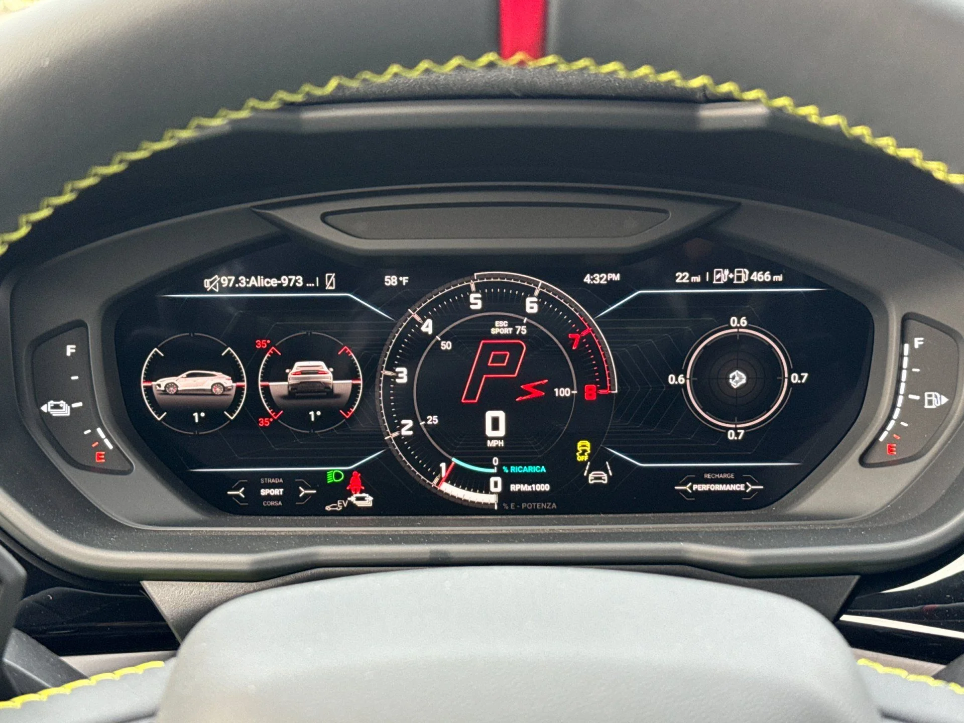 New 2025  Lamborghini SE image 30