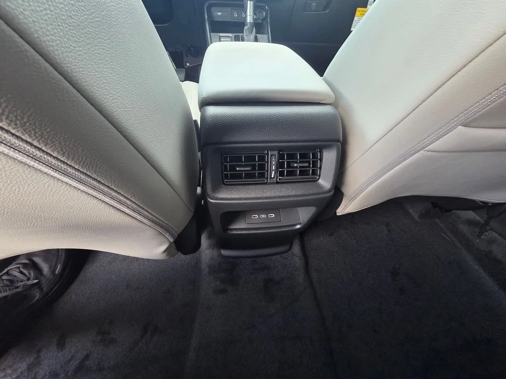 New 2026 Platinum White Pearl Honda EX-L image 12