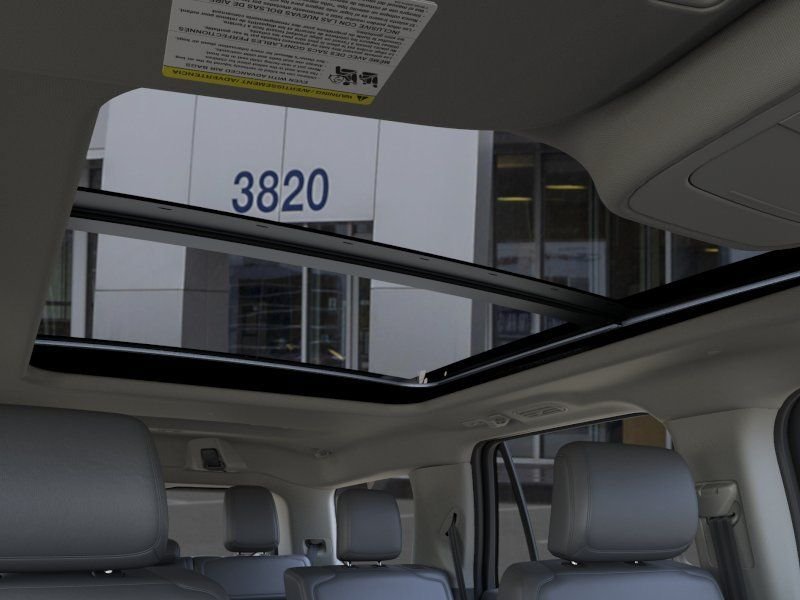 New 2026 Glacier Gray Metallic Tri-Coat Ford Active image 45
