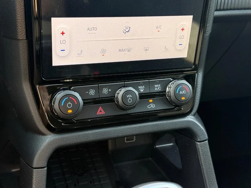 New 2026 Carbonized Gray Metallic Ford XLT 4WD SuperCrew 5