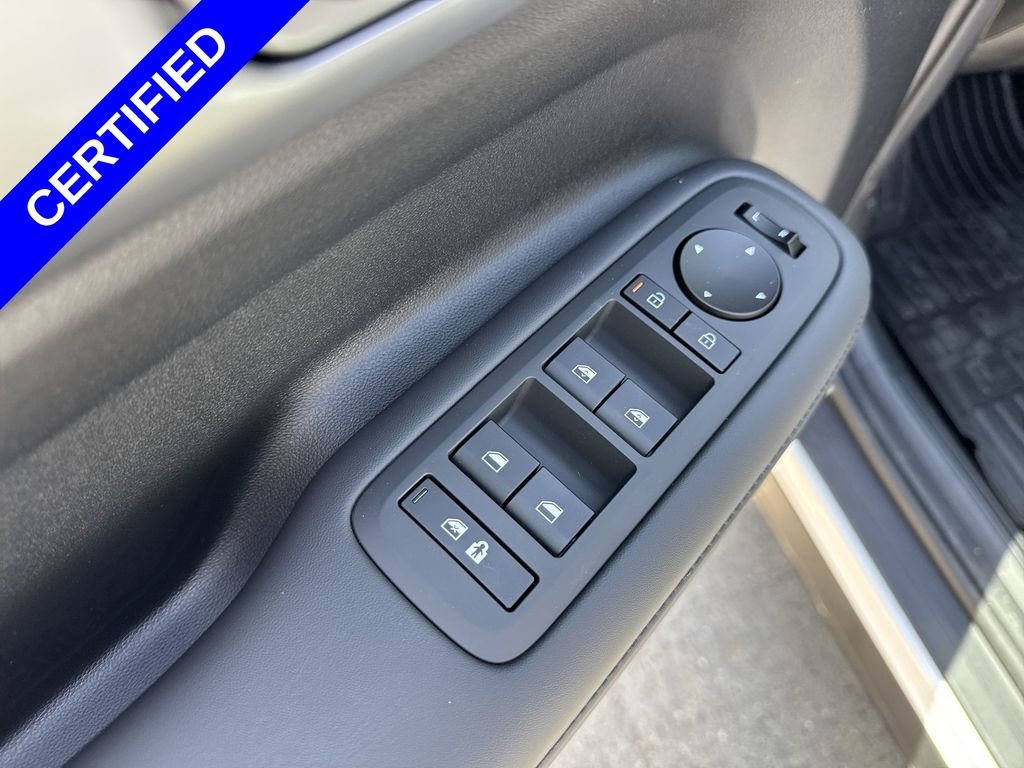 Used 2026 White Hyundai SEL image 15