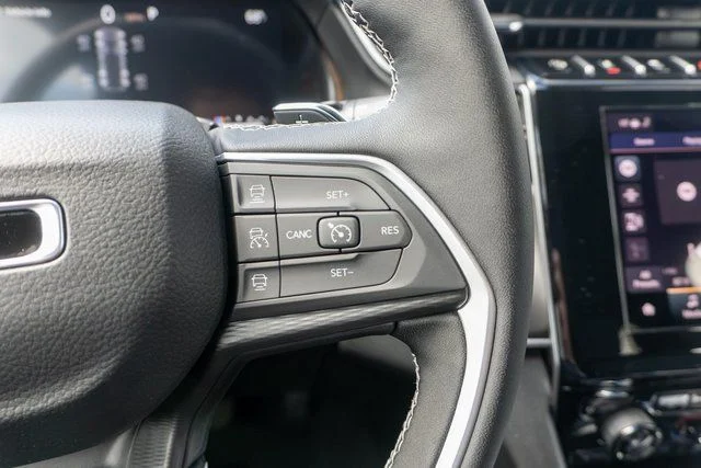 New 2026 Gray Jeep Laredo X image 20