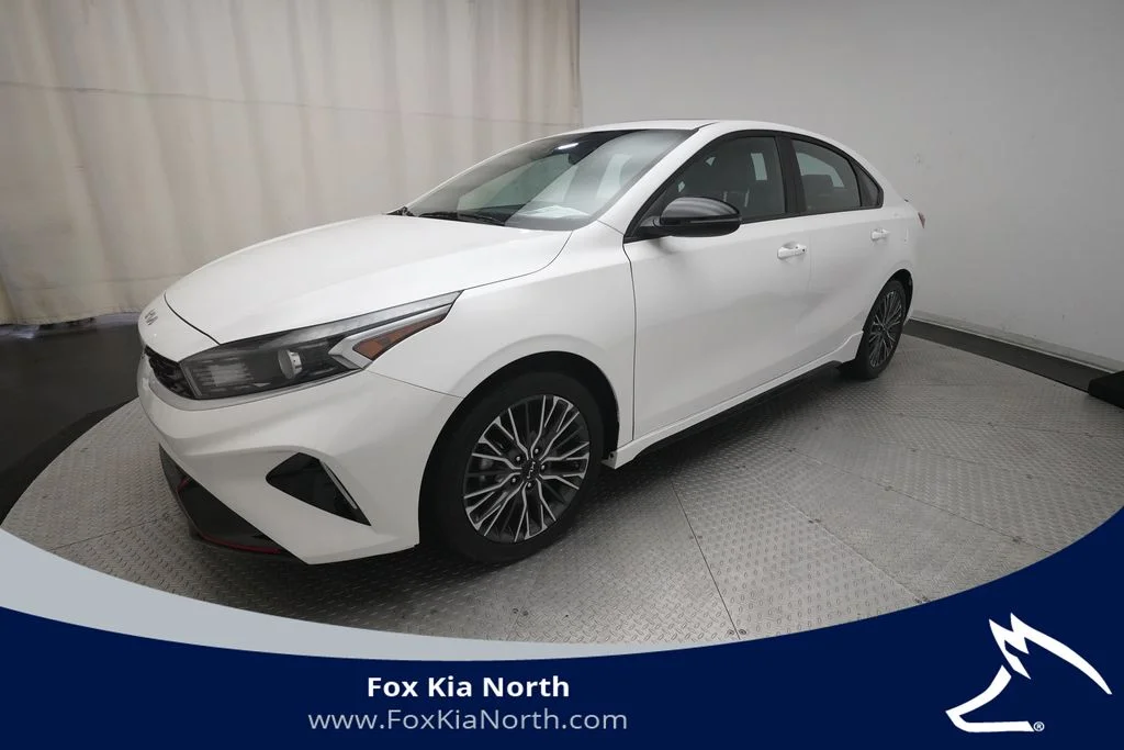 2024 Kia Forte GT-Line AT's photo