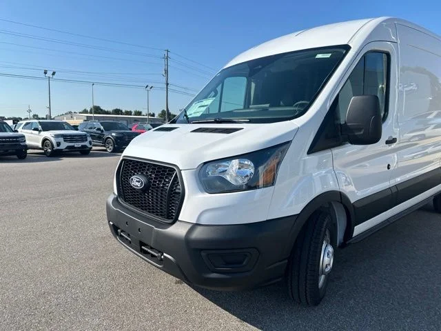 New 2026 Oxford White Ford Cargo Van image 30