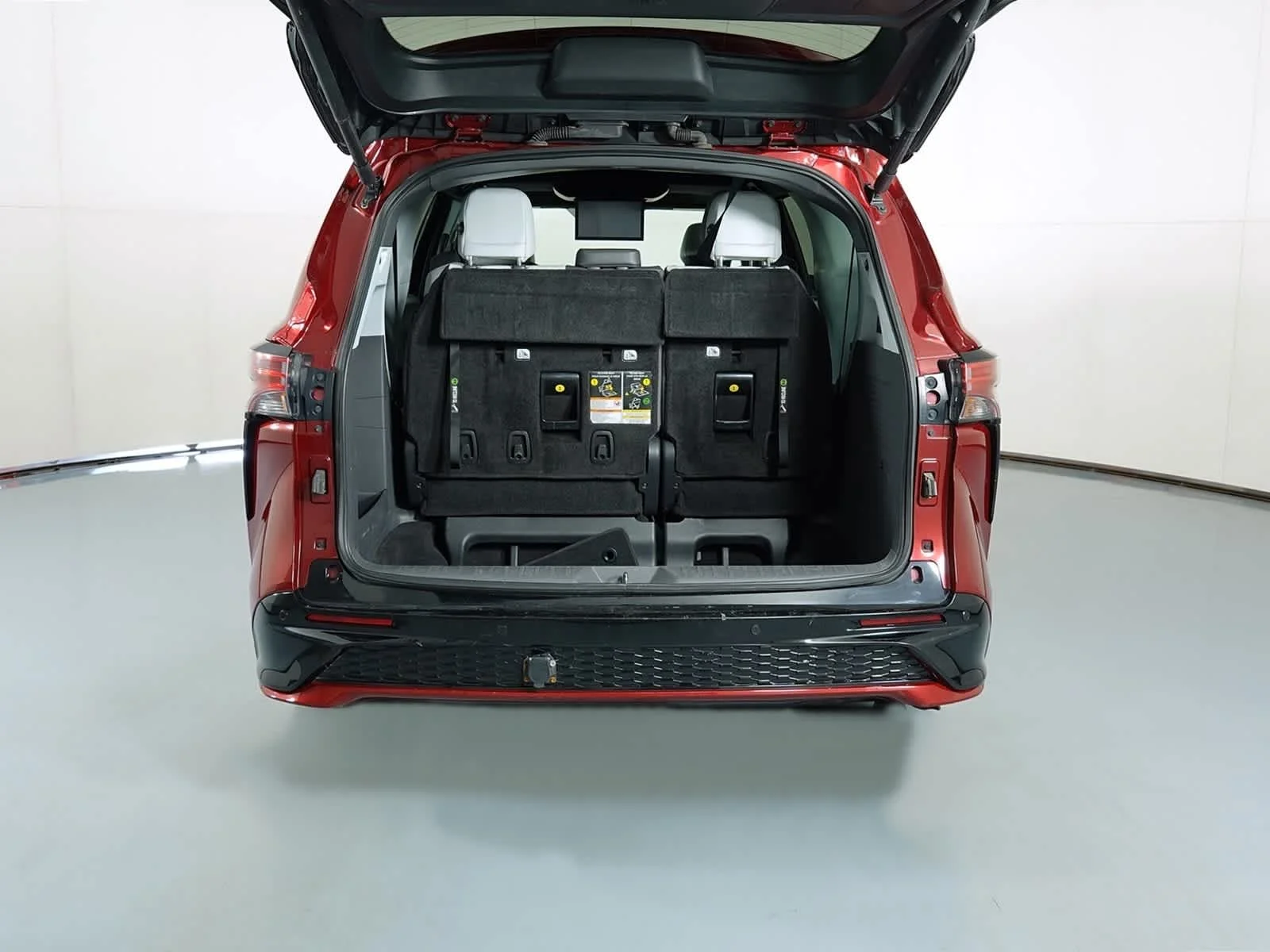 2022 Toyota Sienna XSE - Photo 24