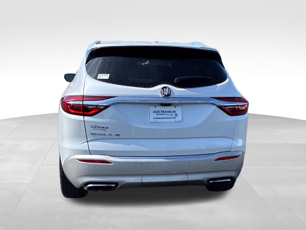 Used 2021 White Buick Essence image 4