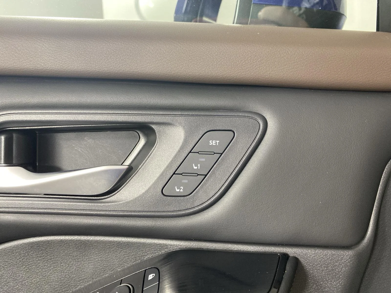 Certified Used 2023 Caspian Blue Metallic Nissan SL image 27
