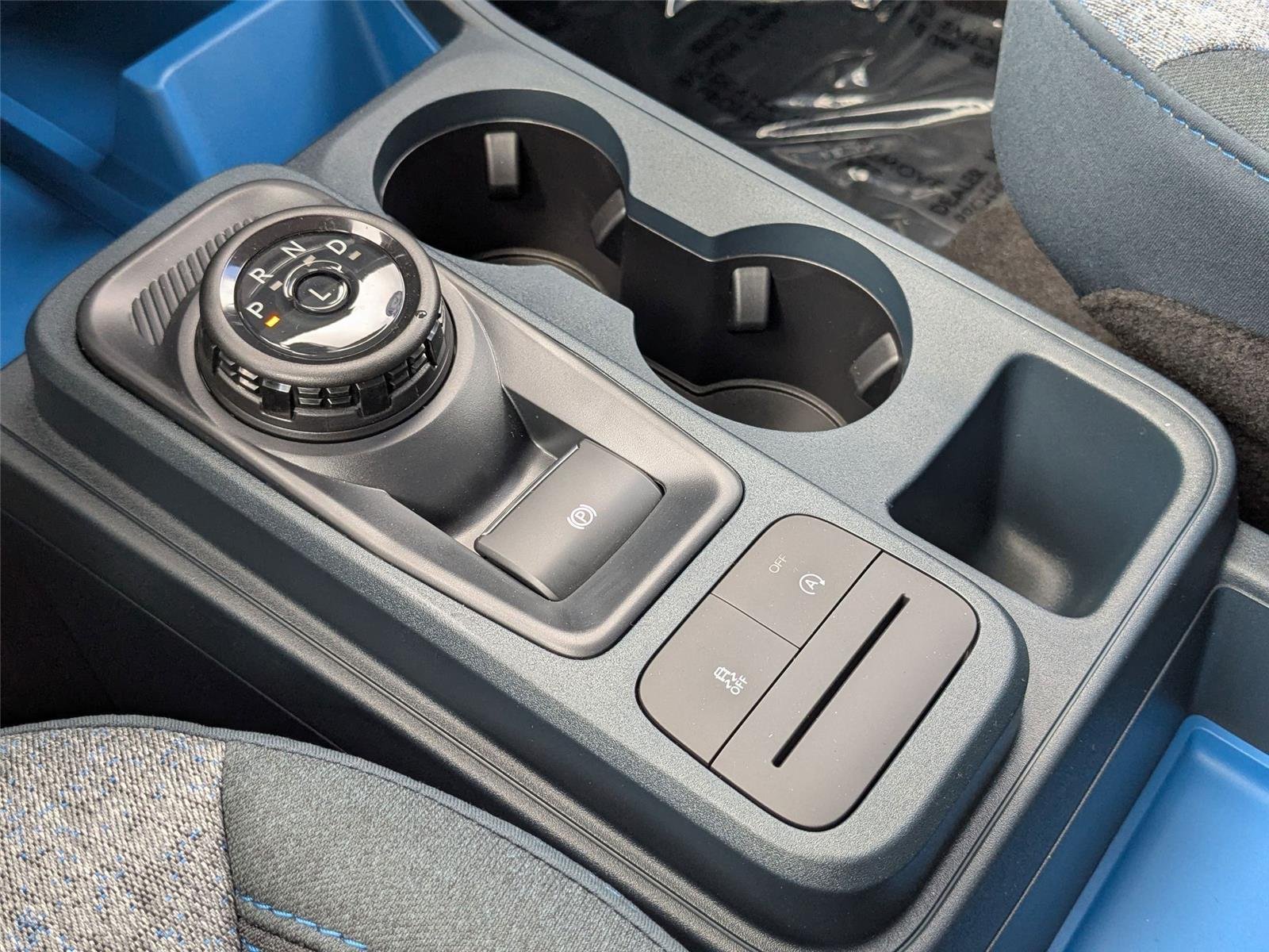 2025 Ford Maverick XLT - Photo 24