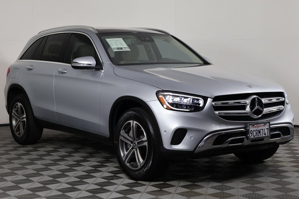 Certified Used 2022 Cirrus Silver Metallic Mercedes-Benz GLC 300 image 3