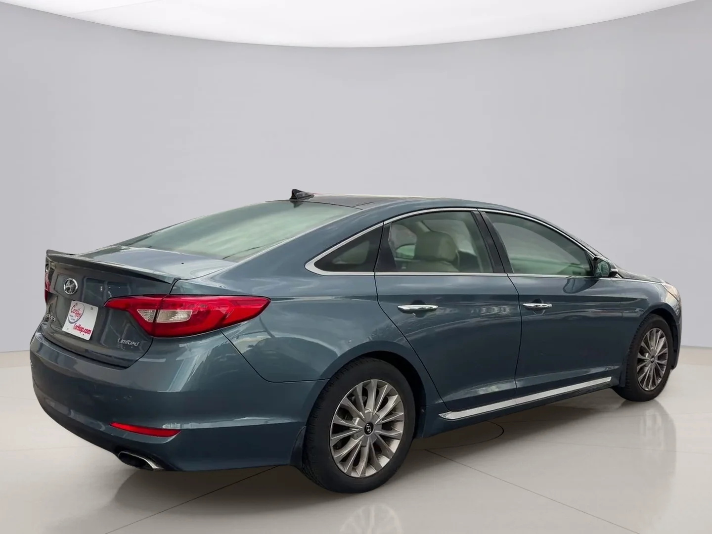 Used 2015 Blue Hyundai SPORT image 5