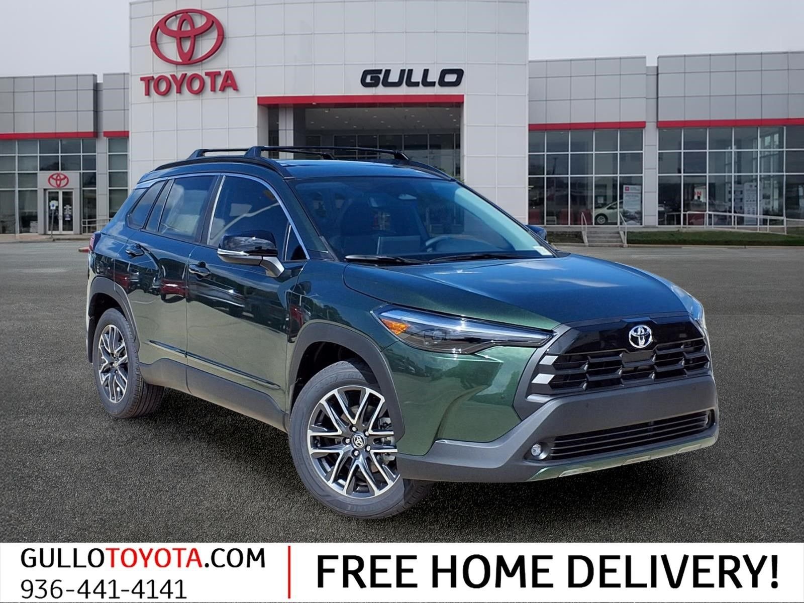 New 2026 Toyota Corolla Cross XLE XLE in Conroe #Y62922 | Gullo