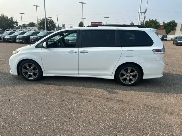 Used 2019 White Toyota SE image 6