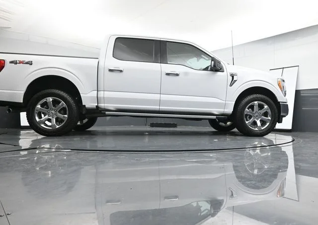 Used 2022 White Ford XLT image 32