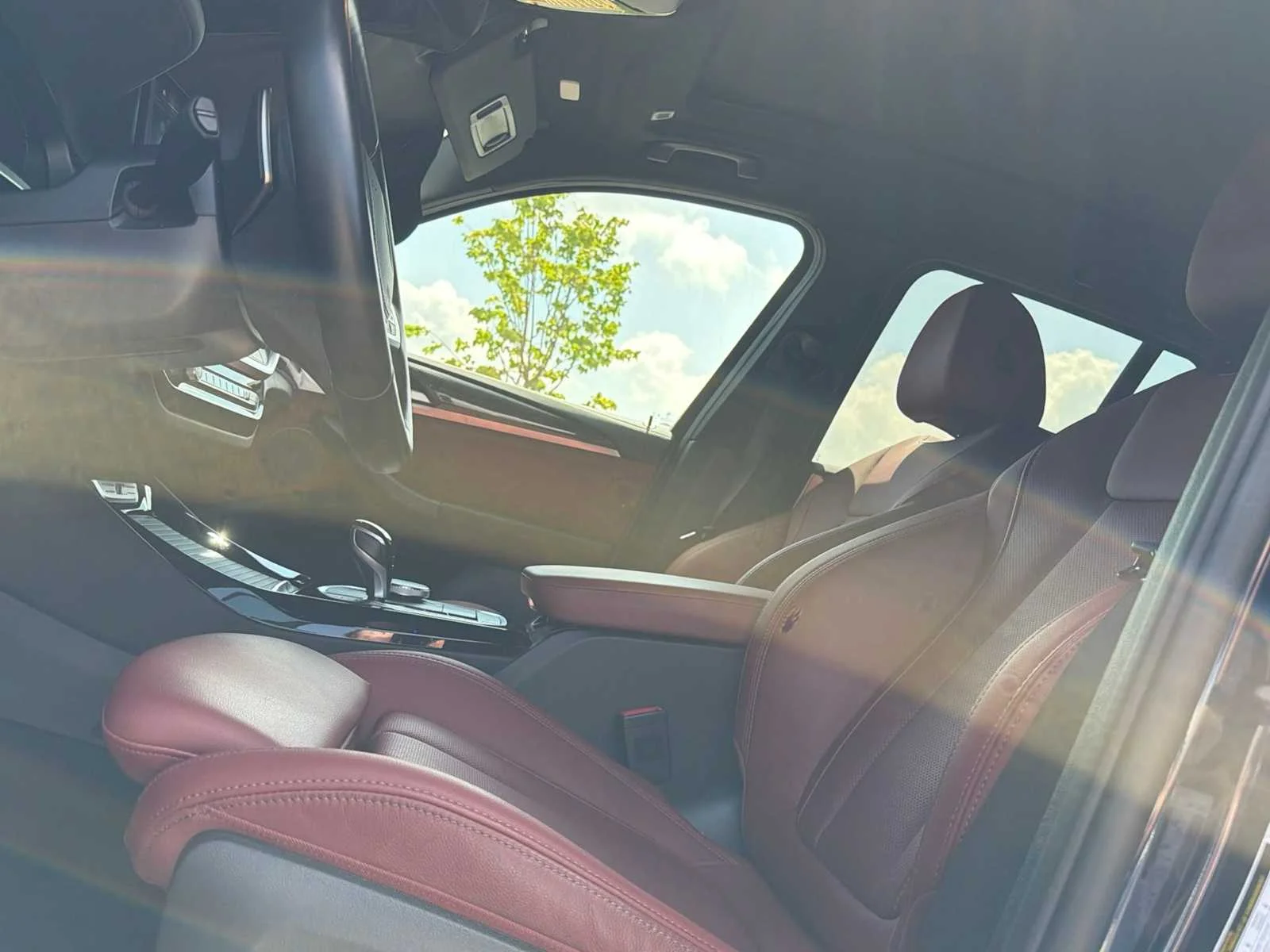Used 2022 Tanzanite Blue II Metallic BMW M40i image 17