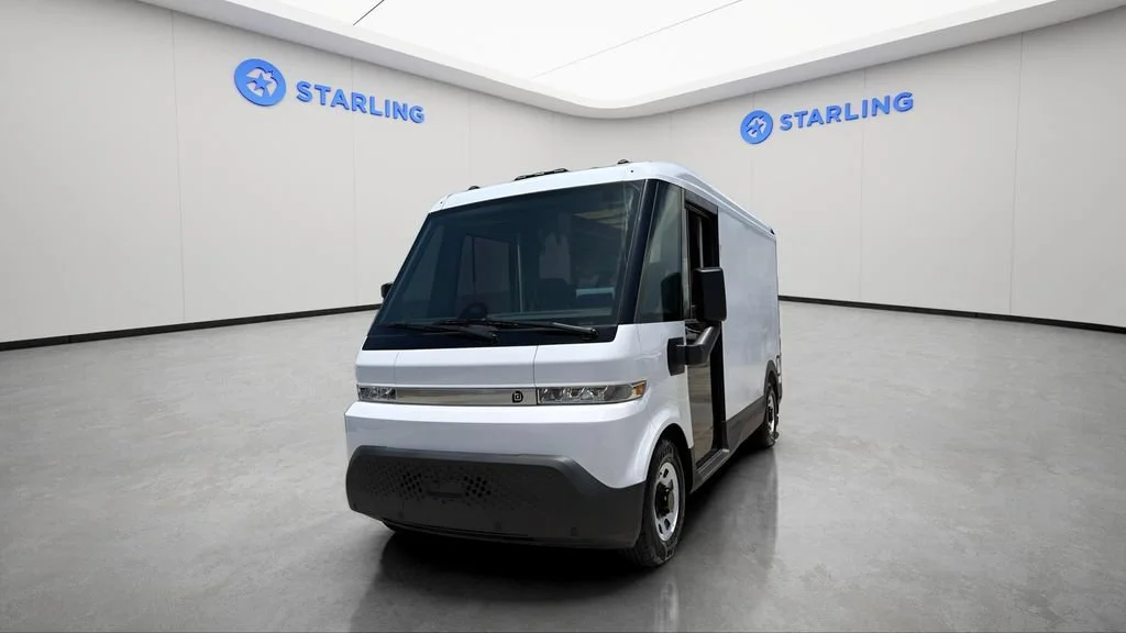 Used 2024 Oyster White BrightDrop EJY image 16