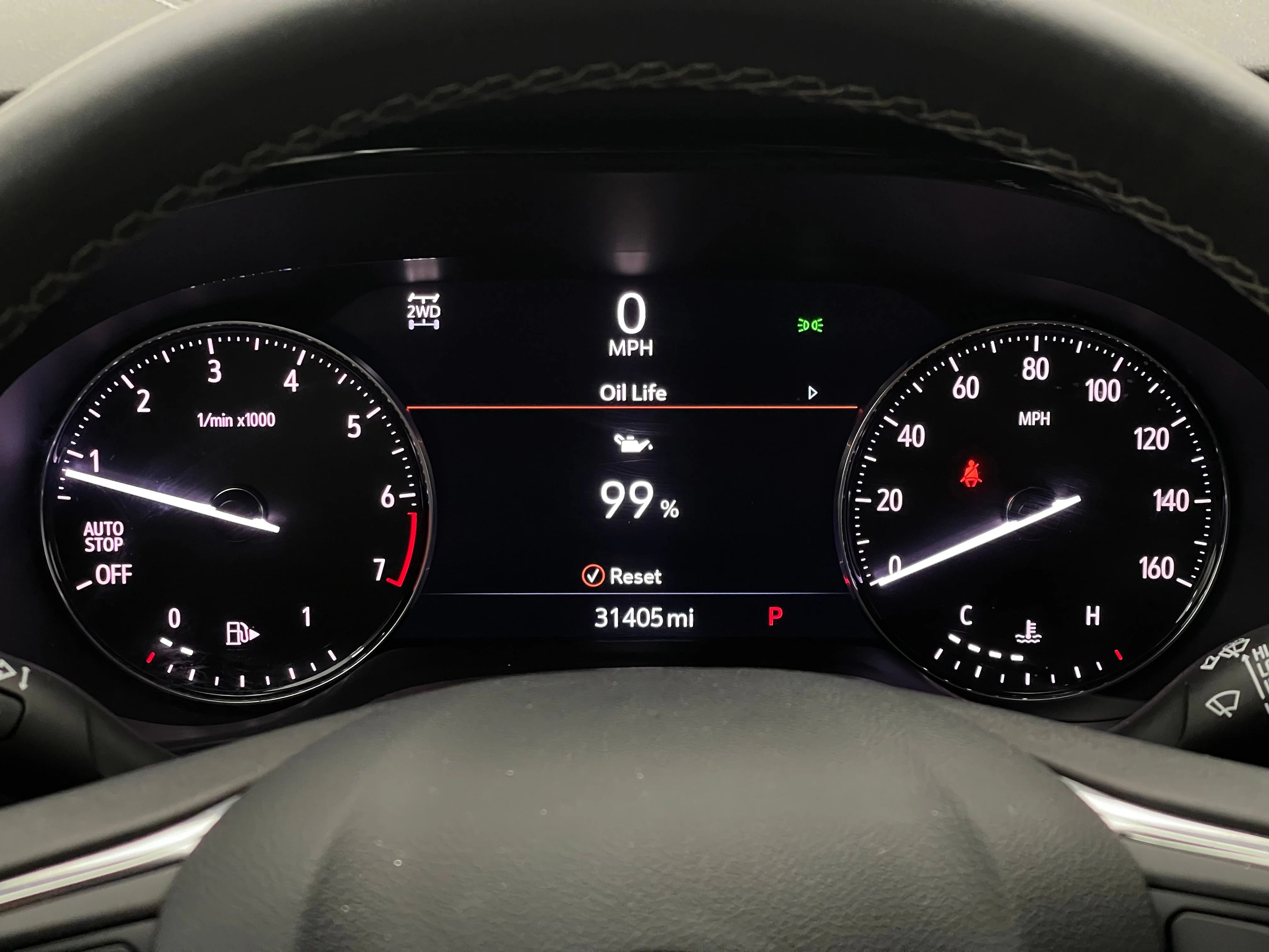 Used 2023 Summit White Buick Essence image 22
