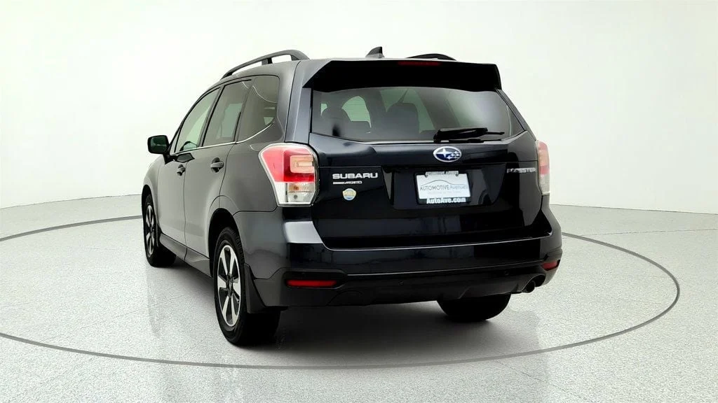 Used 2018 Dark Gray Metallic Subaru 2.5i Limited CVT w/ EyeSight, Navigation & harman/kardon image 6