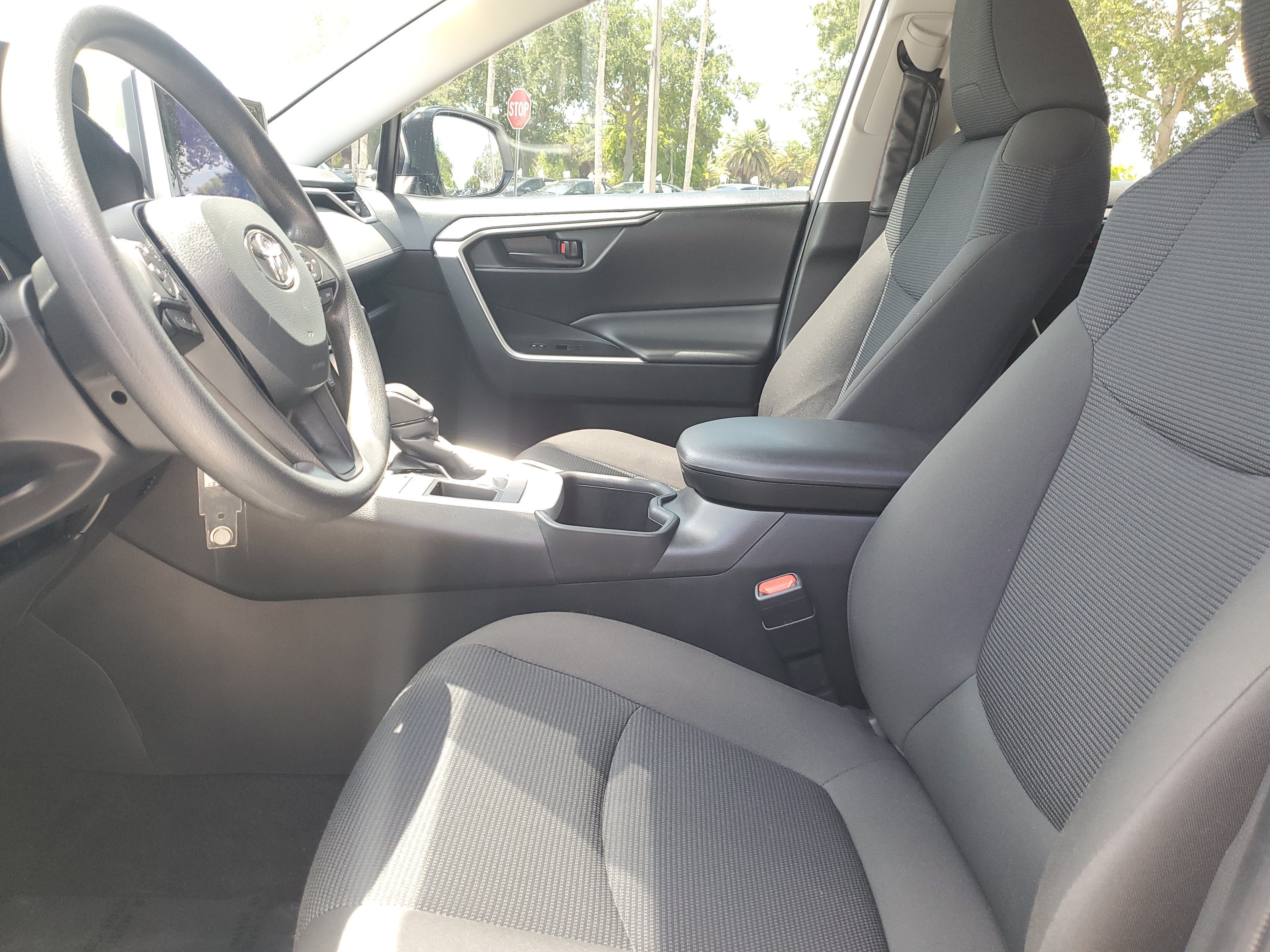 Used 2024 Ice Toyota LE image 18