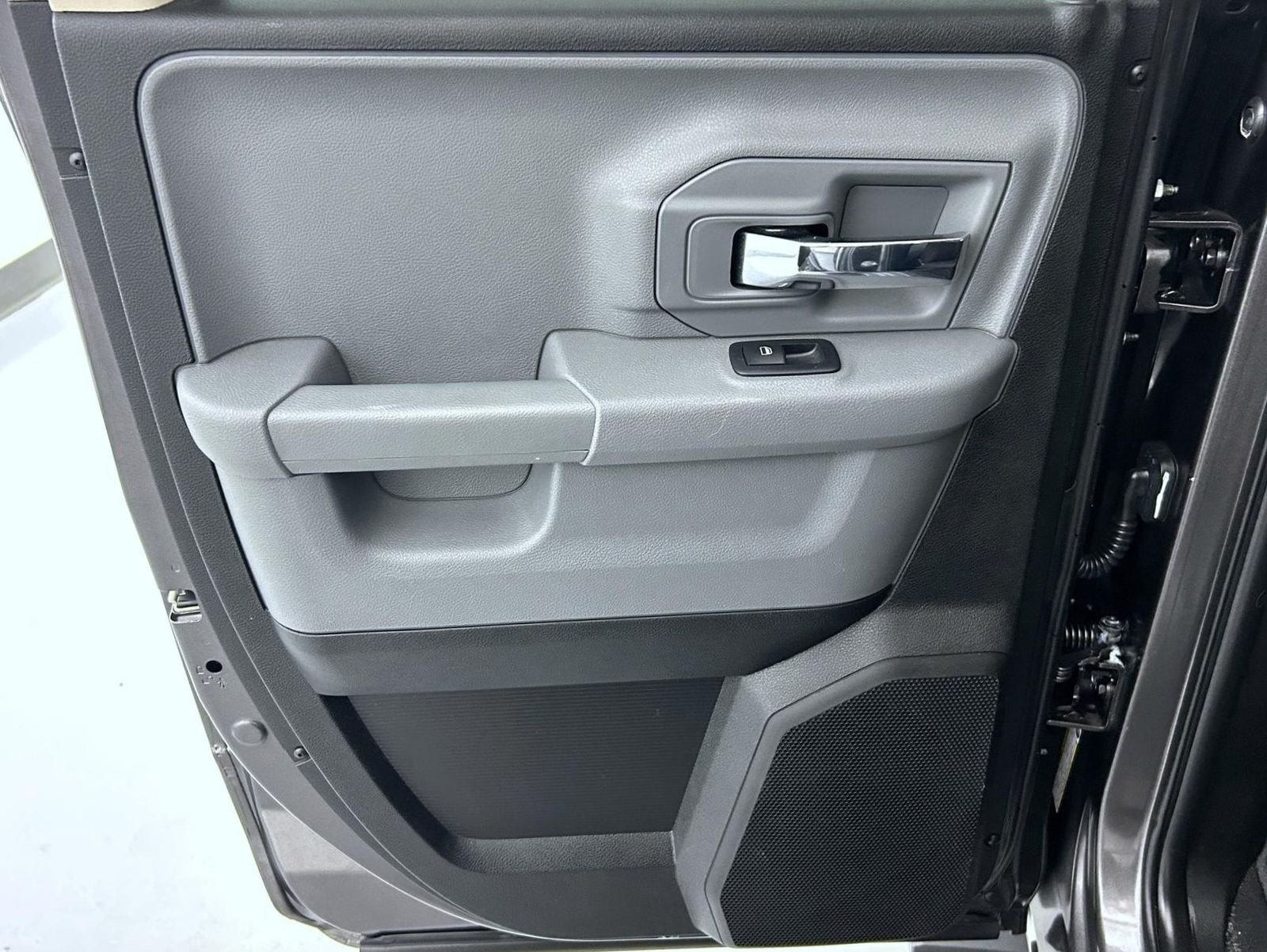 Used 2020 Gray Ram Warlock image 20
