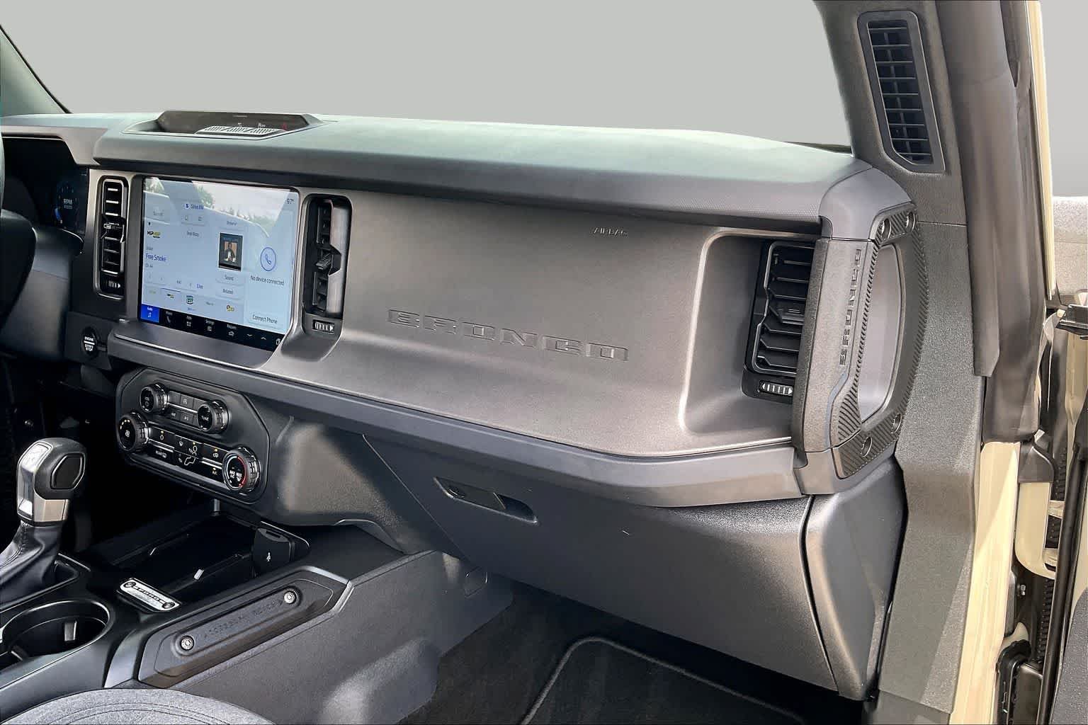 Used 2025 Desert Sand Ford Base image 17