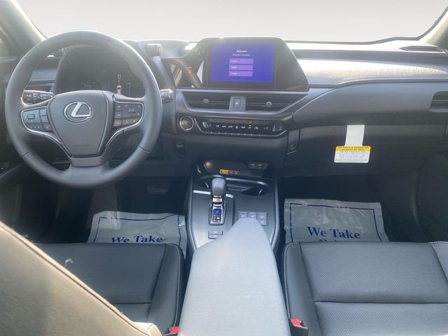 New 2026 Ultra White with Obsidian roof Lexus UX 300h F SPORT DESIGN AWD image 10