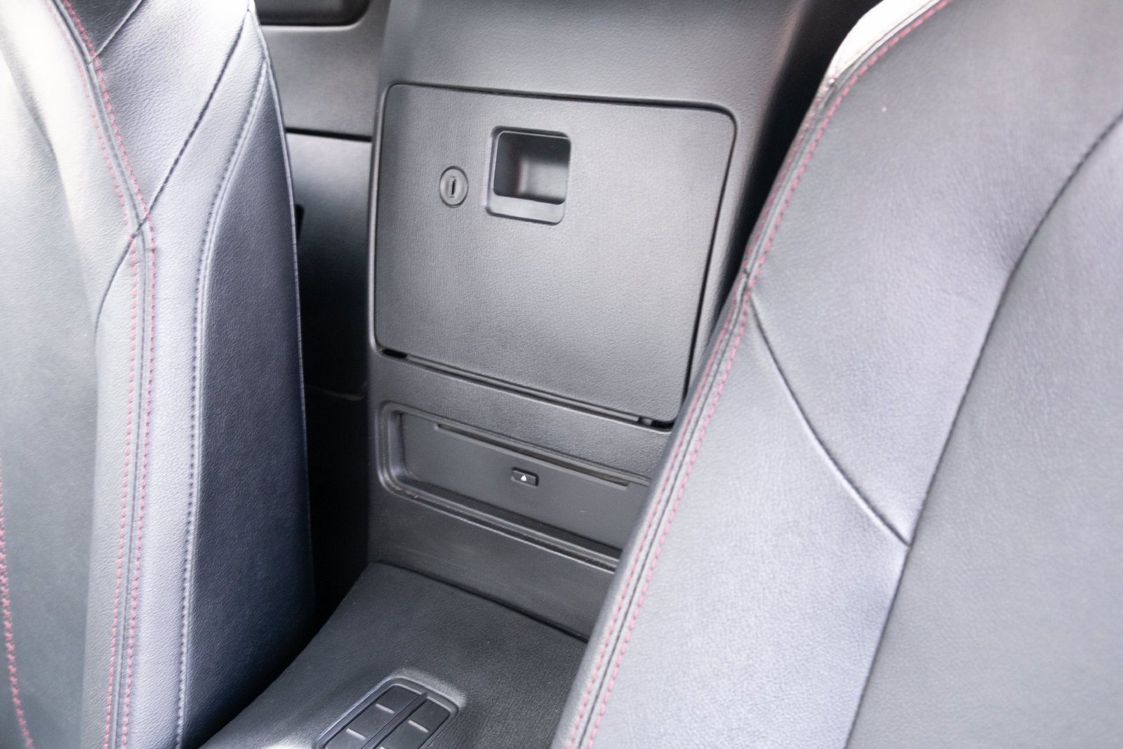 Used 2018  Mazda Grand Touring image 8